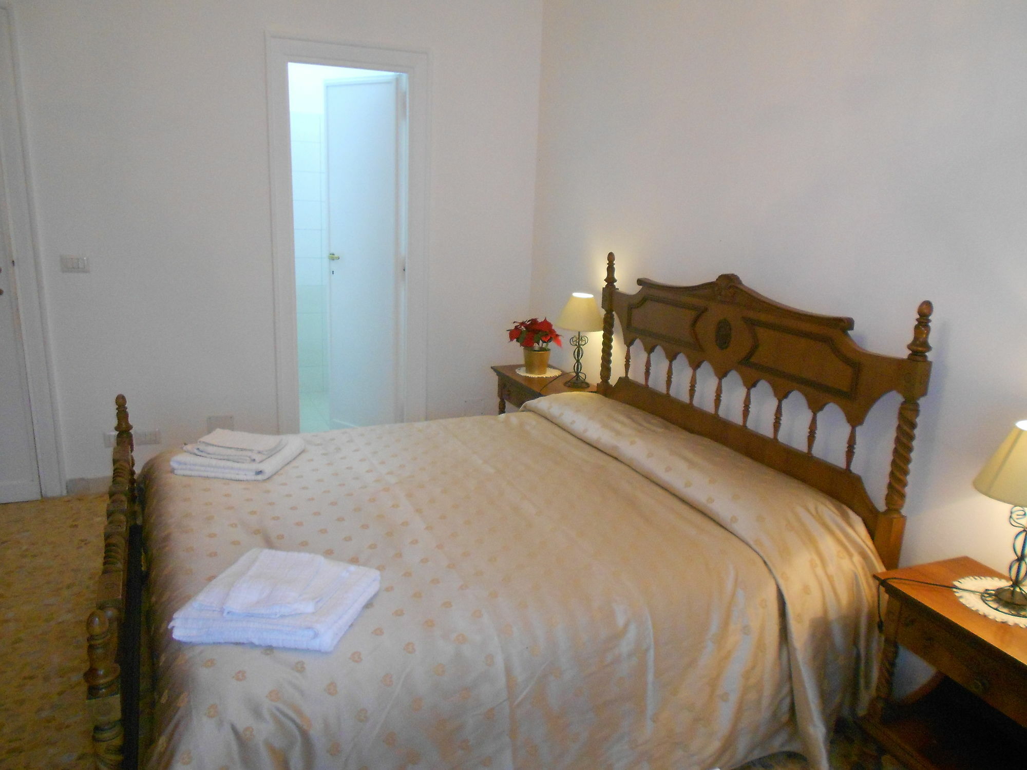 רומא A Casa Chiecchi B&B מראה חיצוני תמונה
